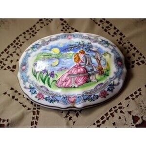 Vintage Heritage House Music Box Some Enchanted Evening Valentine Coquette 1989